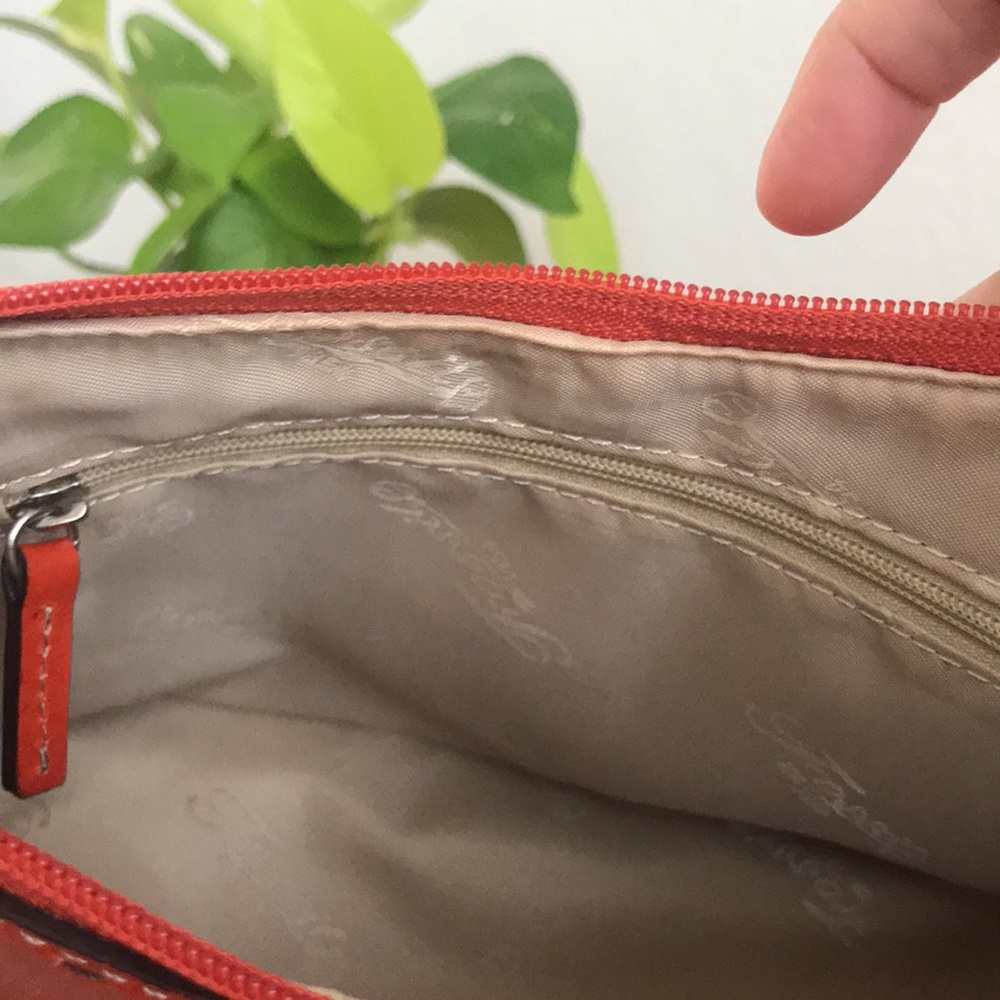 Fossil leather shoulder bag. - Picture 5 of 12